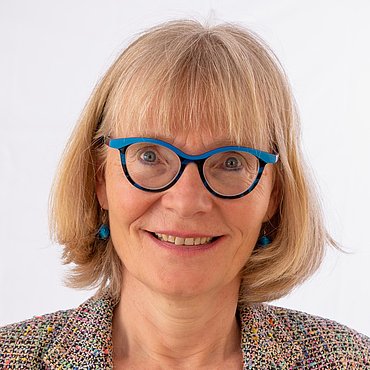 Dr. Ulrike Holtappel